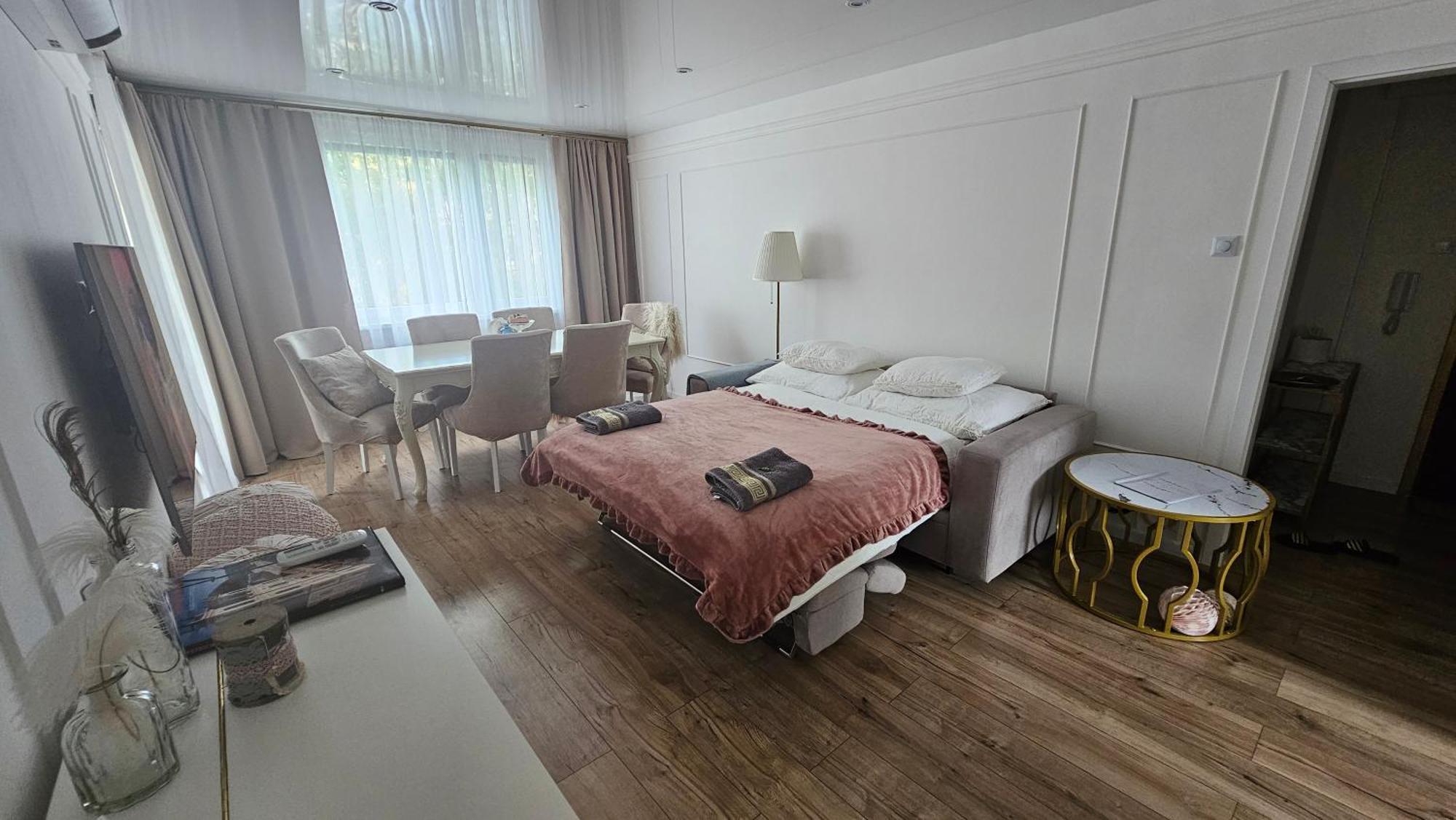 Apartmany Rudlova Glamour Μπάνσκα Μπίστριτσα Εξωτερικό φωτογραφία